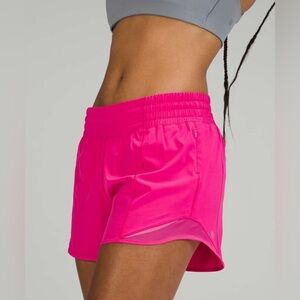 C - Lululemon Hotty Hot High-Rise Short 4"
Sonic Pink